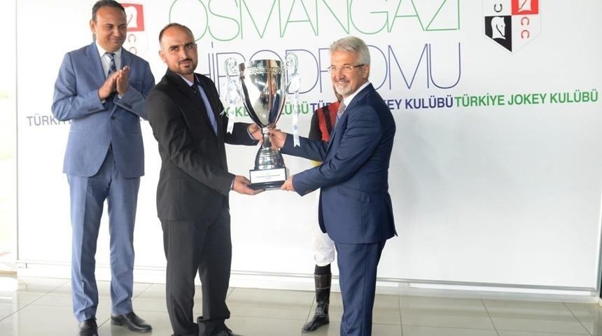 Nil&uuml;fer Belediye Başkanlığı Koşusu &Ccedil;elikkalkan&rsquo;ın