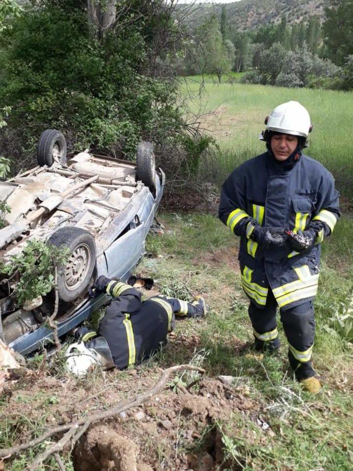 Yozgat�ta otomobil şarampole devrildi 1 ölü, 4 yaralı
