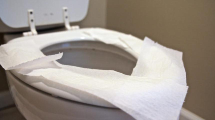 Bunu okuduktan sonra klozet kapağına tuvalet kağıdı sermeyeceksiniz!