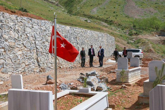 Bitlis Belediye Başkanı Tanğlay, çalışmaları inceledi