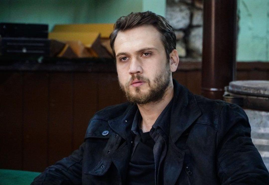 İşte Aras Bulut İynemli'nin yeni projesi 