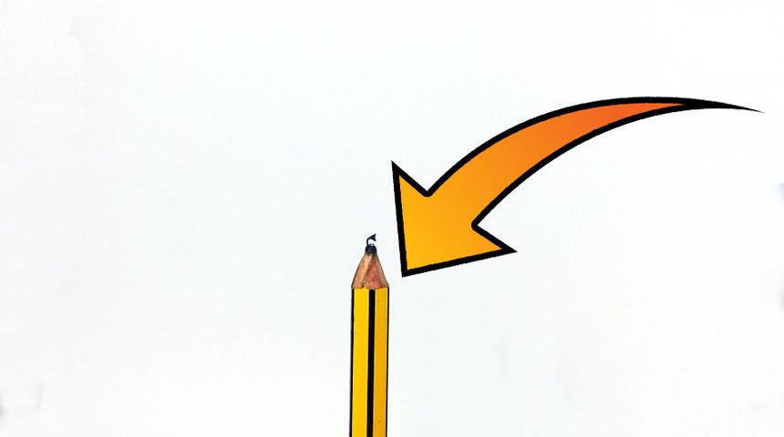 Saatlerce mikroskop altında yapıyor! Ortaya &ccedil;ıkan şey ise inanılmaz