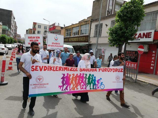 Bismil’de ’Sevdiklerimizle sağlığa yürüyoruz’ yürüyüşü