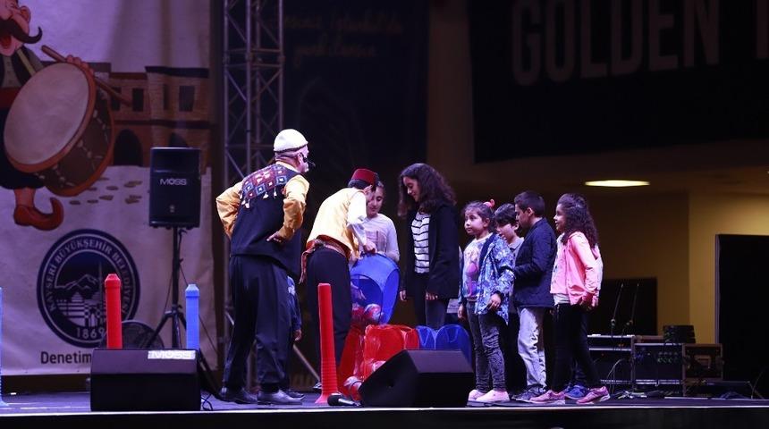 Ramazan gecelerine renk katıyor