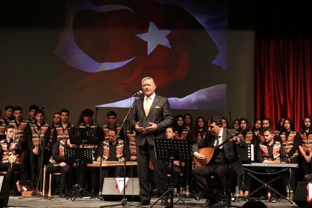 Dünyaca ünlü kanun virtüözü Sivas’ta konser verdi