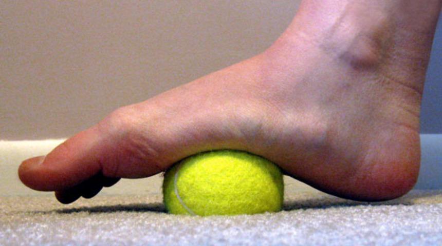 Sizi Ayak Ağrılarından Kurtaracak 5 Esneme Hareketi