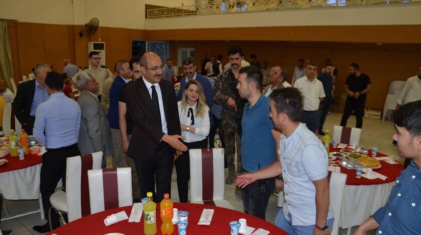 Kaymakam Aydın şehit aileleri ve gaziler onuruna iftar verdi