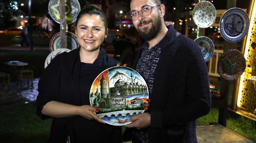 Nişanlı &ccedil;ift, hobilerini mesleğe d&ouml;n&uuml;şt&uuml;rd&uuml;