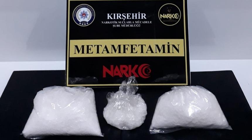 Polis 41.28 gram metamfetamin ele ge&ccedil;irdi