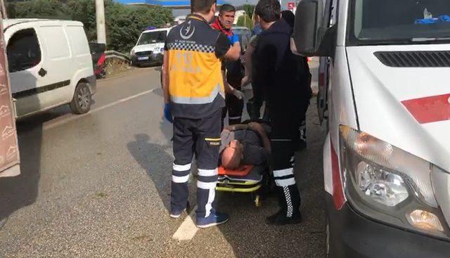Bursa'da servis midibüsü devrildi: 10 yaralı - Yeniden