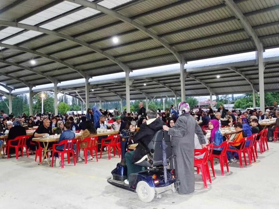 Hisarcık Belediyesi&rsquo;nden iftar