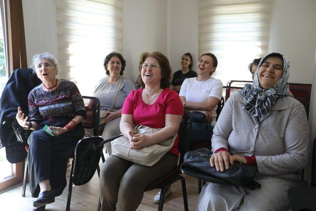 Buca’da toplumsal cinsiyet eşitliği masaya yatırıldı