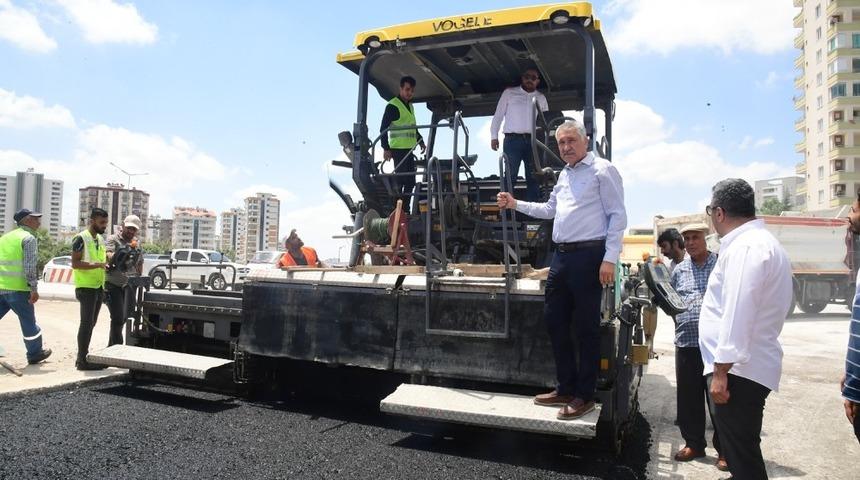 T&uuml;rkmenbaşı&rsquo;nda asfalt kaplama, yapım ve yenileme &ccedil;alışması