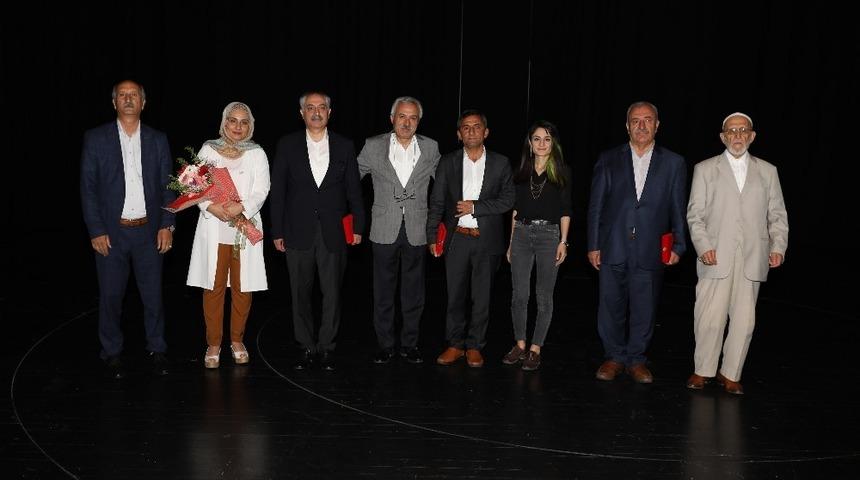 Diyarbakır’da ‘tüketim kültürü ve nefisle mücadele biçimi olarak oruç’ paneli