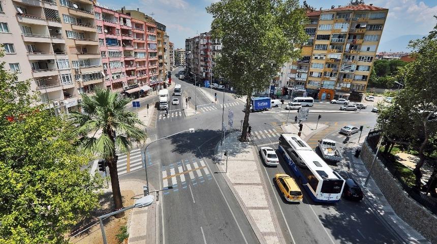 B&uuml;y&uuml;kşehir trafik sorununu &ccedil;&ouml;zd&uuml;, 1 milyon 188 bin litre yakıt tasarrufu sağlandı