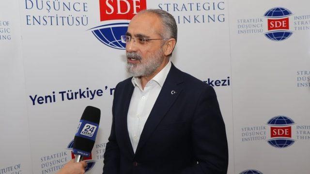 Yalçın Topçu: “Nazarbayev kendisine layık görülen her ünvanı ve payeyi ziyadesiyle hak etmiştir”