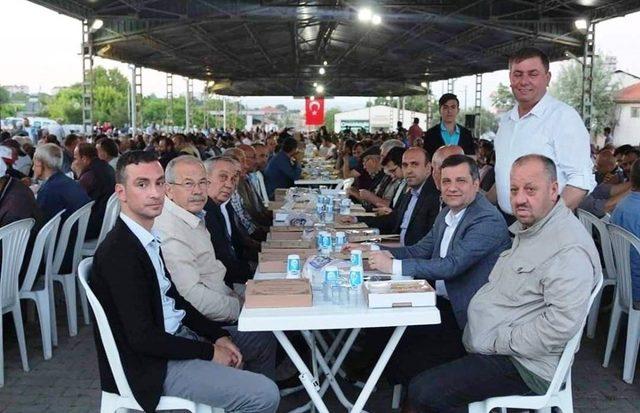 Yeniçiftlik Köyü Muhtarlığından 2 bin kişilik iftar