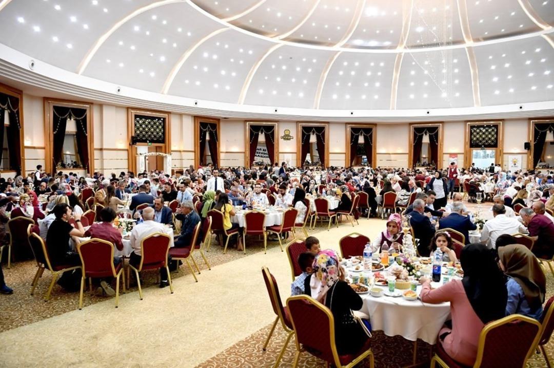 AK Parti&rsquo;den iftar yemeği