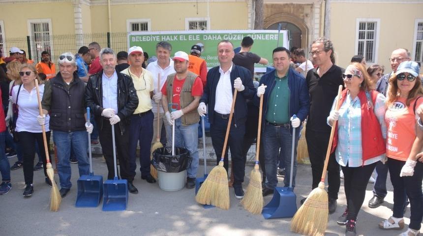 Sinop&rsquo;ta &rsquo;belediye-halk el ele, daha g&uuml;zel g&uuml;nlere&rsquo; kampanyası