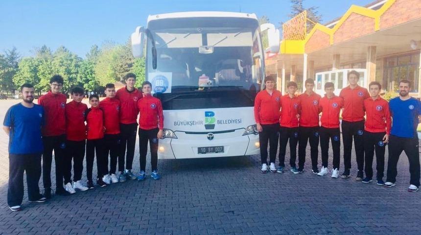 Balıkesir&rsquo;i Kayseri&rsquo;de temsil edecekler