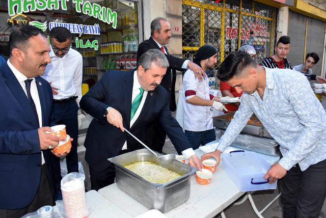 Destici: Öcalan'ın avukatlarıyla görüşmesinin terörle mücadeleye faydası yok