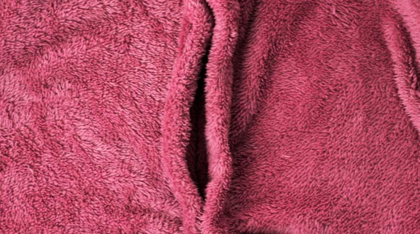 Hem psikolojik hem de cinsel anlamda olumsuz etkiliyor! Kadında özgüven kaybına genital estetik çözümü