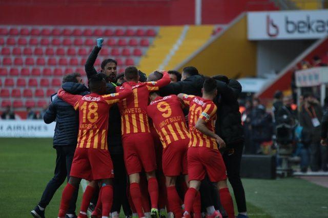 Kayserispor 41’de kaldı