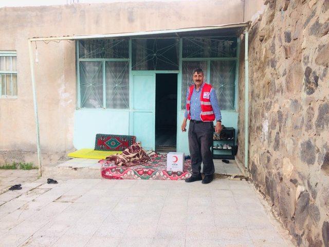 Türk Kızılay’ı Doğubayazıt Şubesi yardımlarına hızlı başladı 1