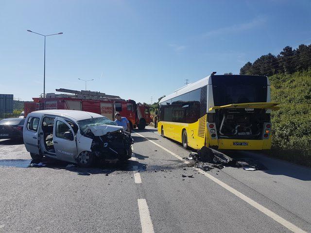 Göktürk-Kemerburgaz yolunda kaza trafik yoğunluğuna neden oldu