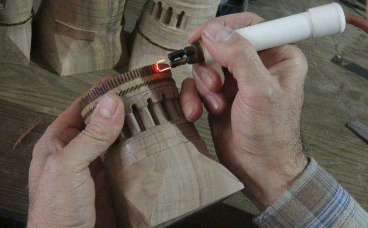 30 yıldır kümbetlerin maketini yapıyor G3