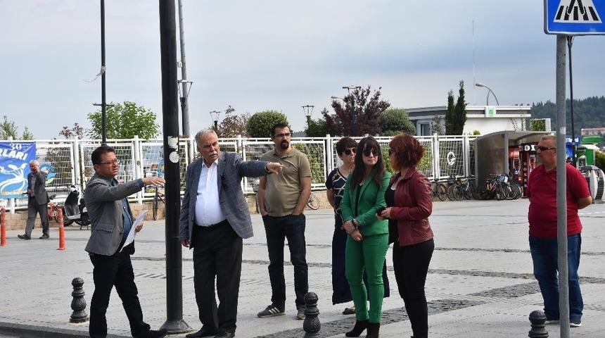 Başkan G&ouml;khan, Cumhuriyet ve İskele Meydanı&rsquo;nda incelemelerde bulundu