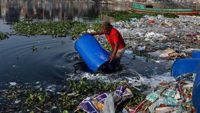 Bangladeş'teki bazı nehirlerde antibiyotik kirliliği oranı tehlikeli sayılan seviyenin 300 katı.