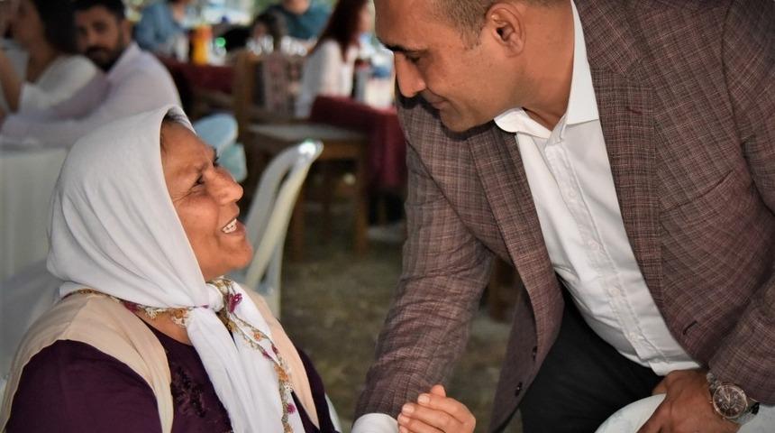 Başkan Yılmaz, şehit ve gazi aileleriyle iftarda buluştu