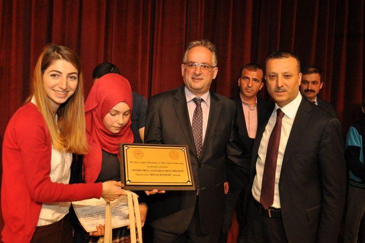 Gümüşhane’deki okulların yüzde 77’si Beyaz Bayrak sahibi G2