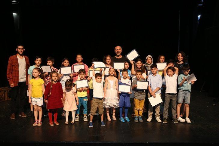 Atölyede öğrendiler sahnede oynadılar G1