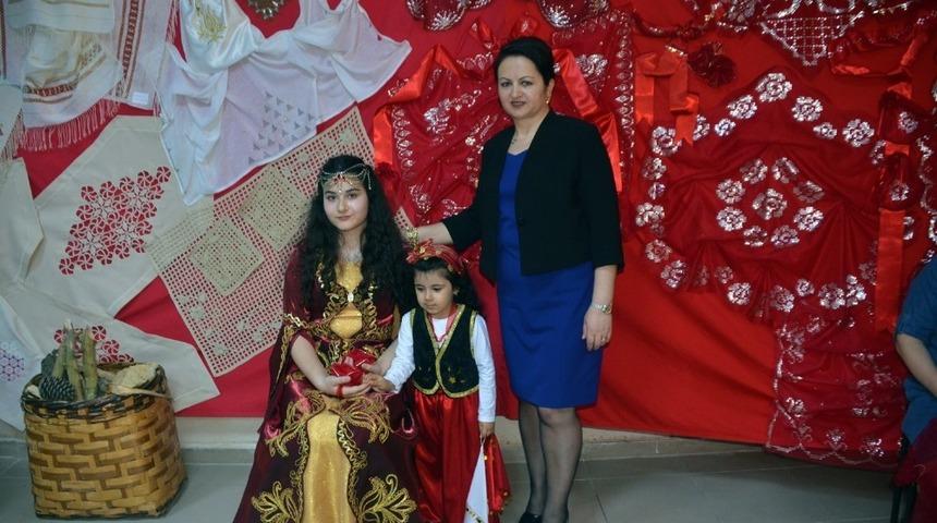 El emekleri görücüye çıktı