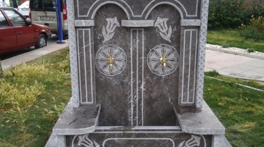 Yunusemre’de hayırseverlerin katkılarıyla çeşmeler yapılıyor