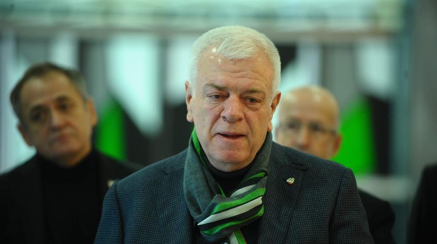 Bursaspor'un eski başkanı Ali Ay, kulüp üyeliğinden ihraç edildi