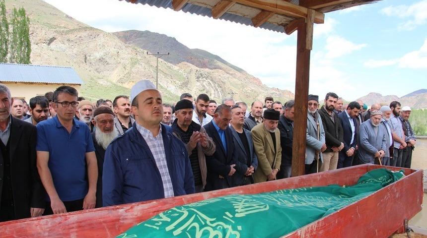 Ozan Çelebinin acı günü