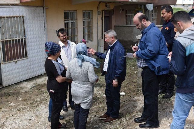 Başkan afet mağdurlarını ziyaret etti