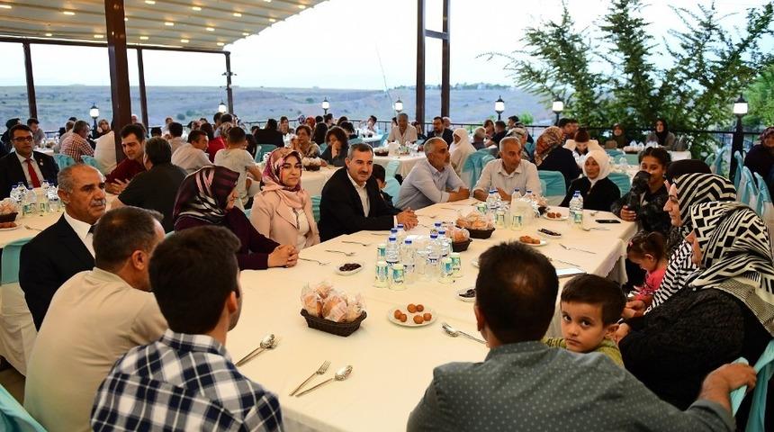 Yeşilyurt&rsquo;ta şehit aileleri ve gaziler onuruna iftar yemeği