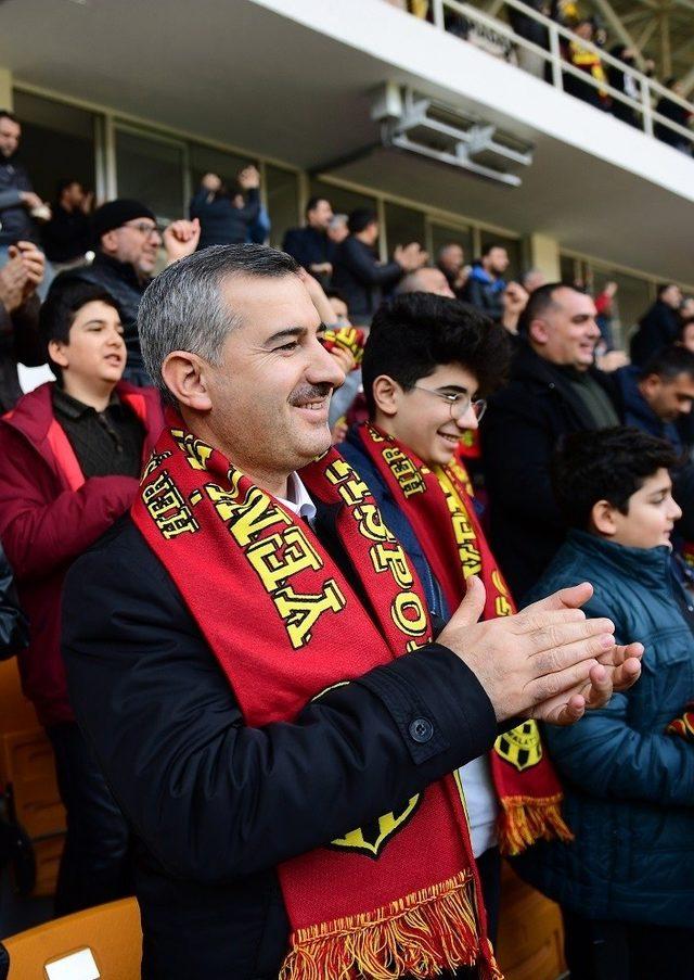 Çınar’dan Yeni Malatyaspor’a tebrik