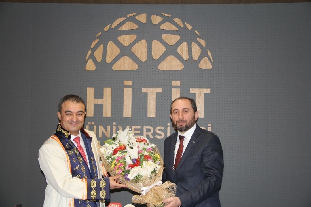 Hitit &Uuml;niversitesi&rsquo;nde devir teslim t&ouml;reni