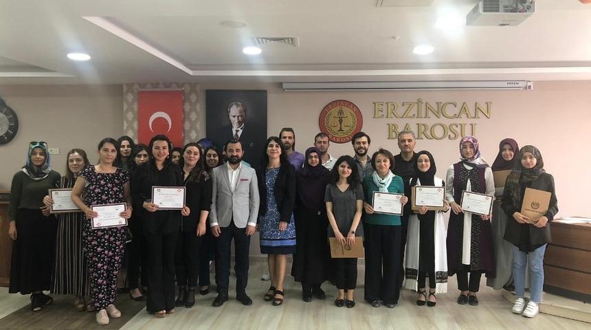 Uzlaştırmacı eğitimini başarıyla tamamlayan 30 avukata sertifikaları verildi