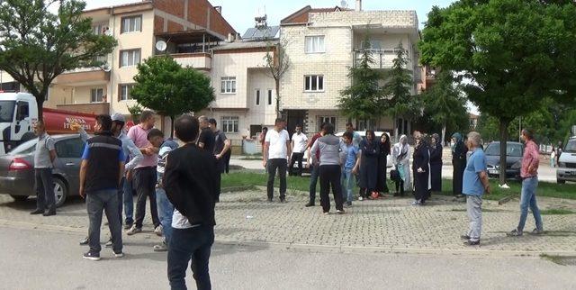 İnegöl’de yangında dumandan etkilenen çocuk hastaneye kaldırıldı