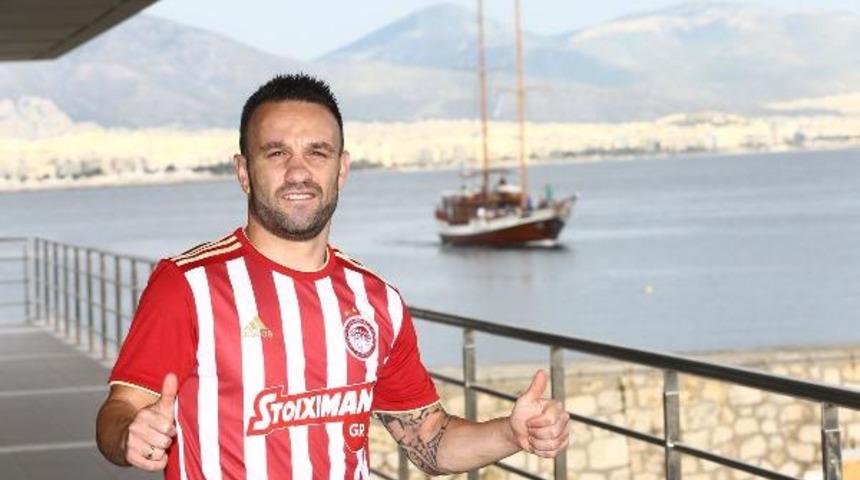 Mathieu Valbuena resmen Olympiakos'ta