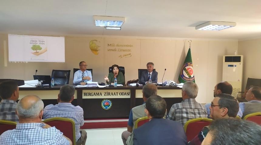 Bergamalı &ccedil;ift&ccedil;ilere meyve fidanı desteği