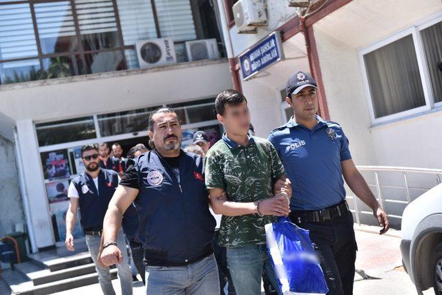 Mersin’deki kaçak akaryakıt operasyonunda 7 tutuklama
