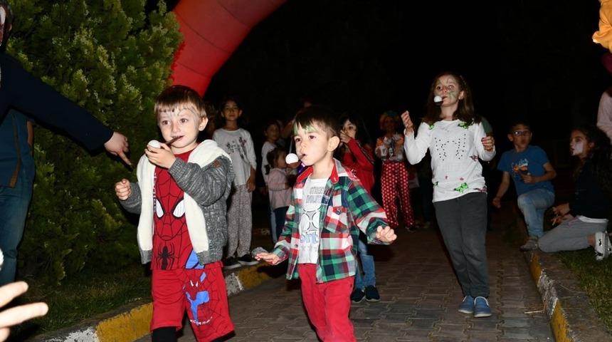 Ramazan Eğlenceleri 100. Yıl Mahallesi&rsquo;nde devam etti