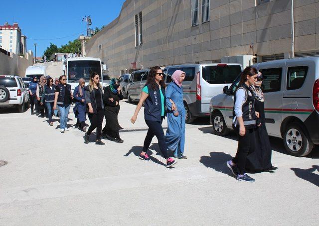 Elazığ’da FETÖ’nün kadın yapılanması çökertildi